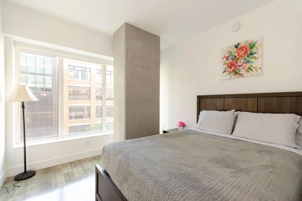Appartement Stylish 3bed Highrise With Pool, Spa, Rooftop Deck